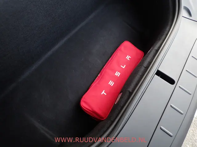 Tesla Model X 100D 7P 2017 Elektrisch 27