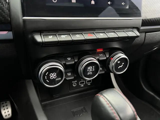 Renault Arkana 1.3 Mild Hybrid 160 R.S. line 2023 Benzine 13