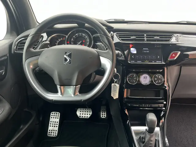 DS DS 3 PureTech 110 Connected Chic 2019 Benzine 7