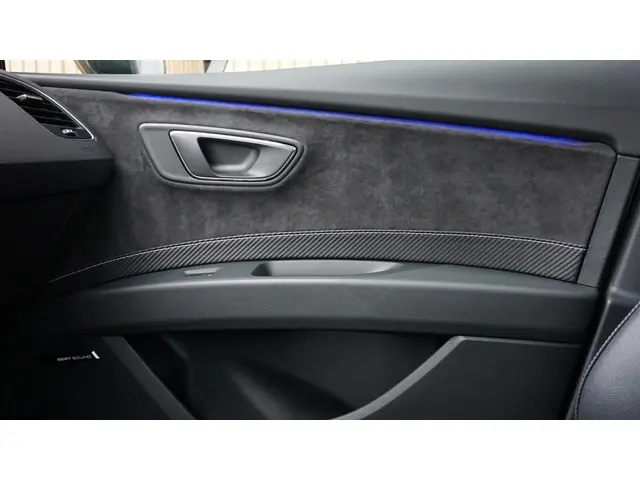 SEAT Leon ST 2.0 TSI 300pk 4DRIVE CUPRA 2018 Benzine 34