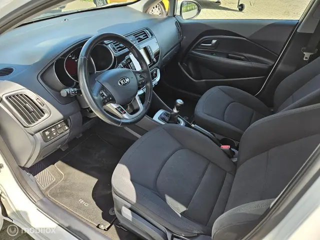 Kia Rio 1.2 CVVT DynamicLine zeer nette Auto!! 2016 Benzine 8