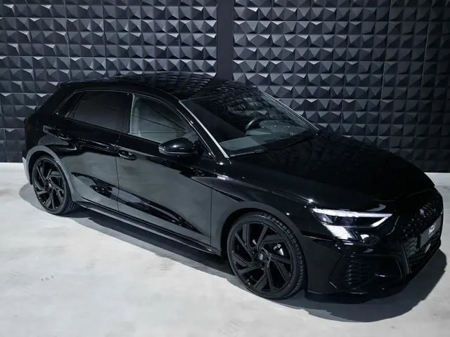 Audi A3 Sportback 35 TFSI S edition 2023 Benzine 35