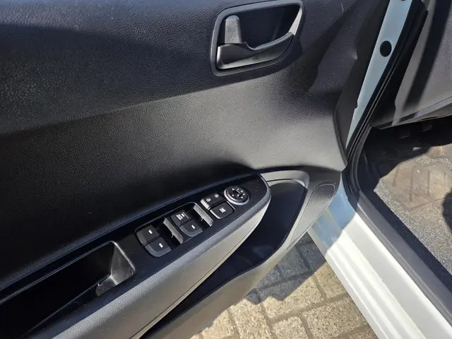Hyundai i10 1.0i Comfort 2017 Benzine 12