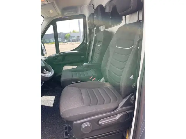 Iveco Daily 35S16V L2 H1 Euro 6 Automatic 2024 Diesel 7
