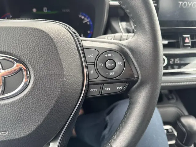 Toyota Corolla 1.8 Hybrid Dynamic 2021 Hybride Benzine 13