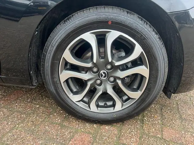 Mazda 2 1.5 Skyactiv-G Intro Edition 2016 Benzine 16