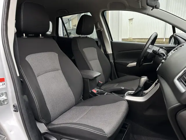 Suzuki S-Cross SX4 1.6 Exclusive 2015 Benzine 14