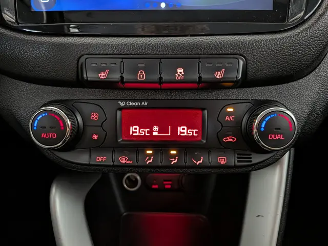 Kia cee'd Sportswagon 1.4 CVVT 2013 Benzine 14