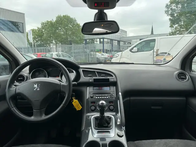 Peugeot 3008 1.6 VTi Active 2012 Benzine 17