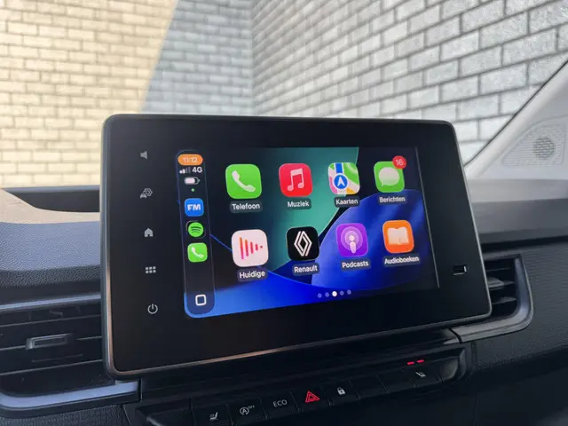 Renault Kangoo 1.5 Blue dCi 75 advance L1 2024 Diesel 16