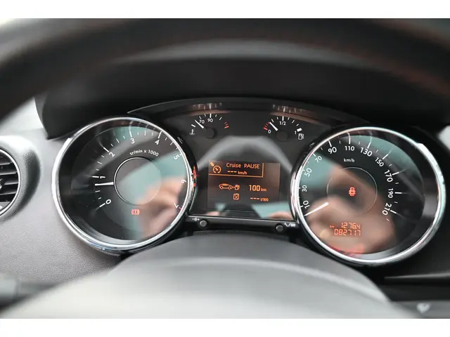 Peugeot 3008 1.6 THP Crossway 2015 Benzine 25