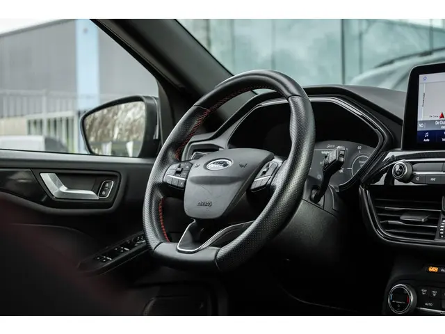 Ford Kuga 2.5 PHEV ST-Line 2022 Hybride Benzine 10