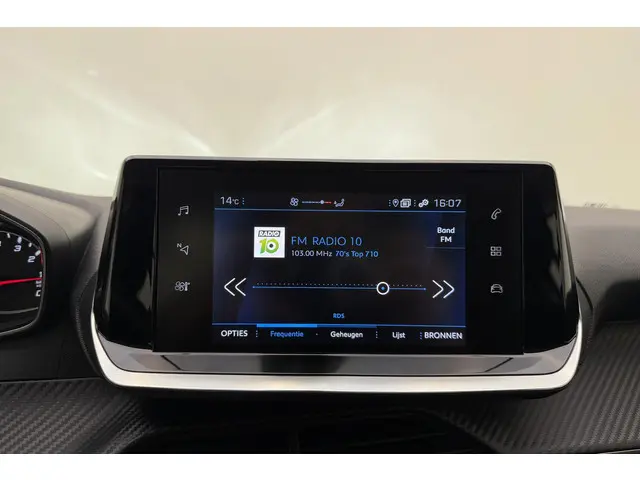 Peugeot 208 1.2 PureTech Blue Lease Active 2020 Benzine 22