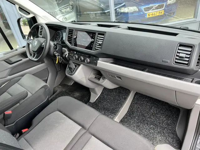 Volkswagen Crafter 35 2.0 TDI L4 H3 2021 Diesel 34
