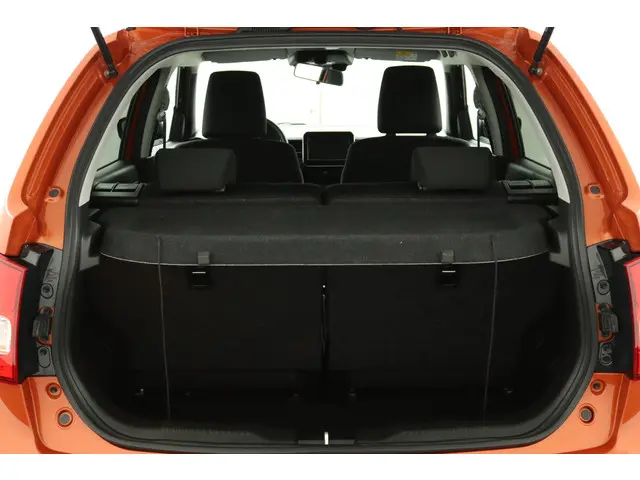 Suzuki Ignis 1.2 Smart Hybrid Select 2023 Benzine 22