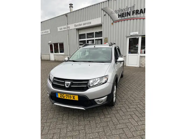 Dacia Sandero Stepway 0.9 TCe Laureate 2017 Benzine