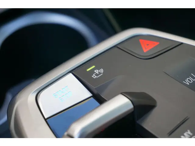 BMW iX2 xDrive30 2025 Elektrisch 16