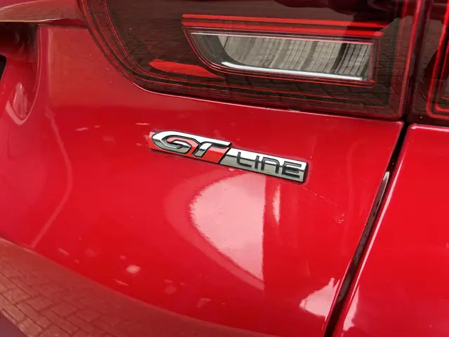 Peugeot 2008 Turbo 110PK GT-line 2018 Benzine 18