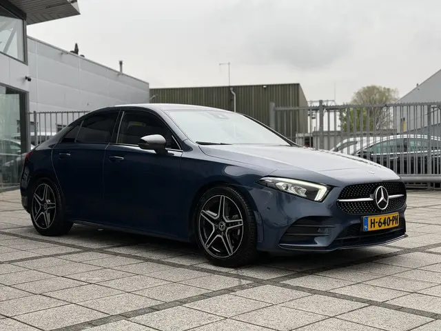 Mercedes-Benz A-Klasse 200 Aut. AMG Sport 2020 Benzine 7