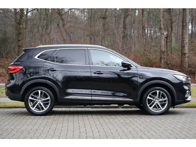 MG EHS 1.5 TGDI Luxury 2022 Hybride Benzine 7