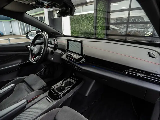 Volkswagen ID.4 GTX 4Motion 77 kWh 2023 Elektrisch 21