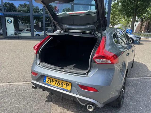 Volvo V40 1.5 T3 Polar+ Sport 2019 Benzine 8