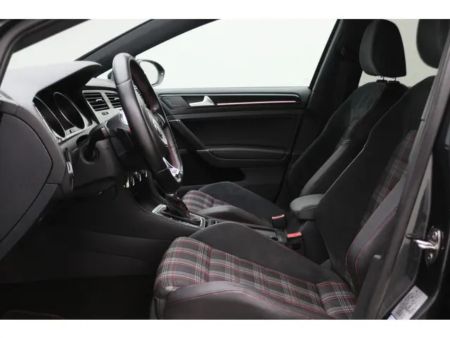Volkswagen Golf 2.0 TSI GTI Performance 2014 Benzine 11