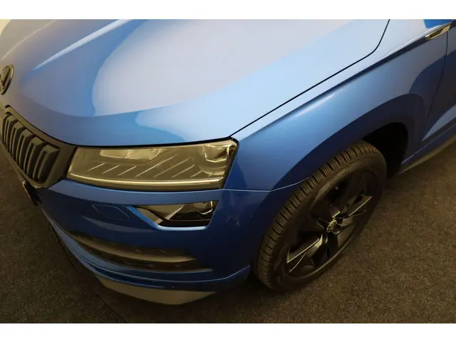 Škoda Karoq 1.5 TSI ACT Sportline Business 2020 Benzine 18