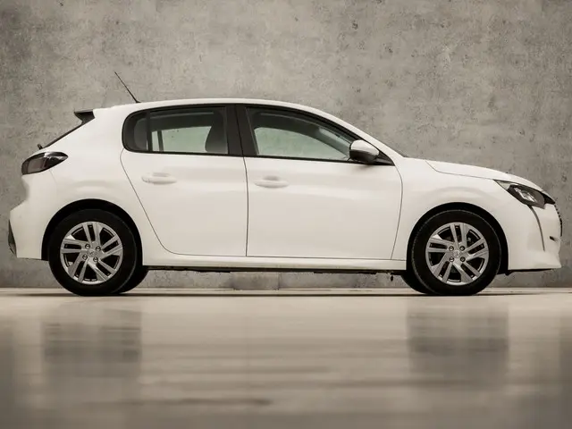 Peugeot 208 1.2 PureTech Sport 2020 Benzine 4