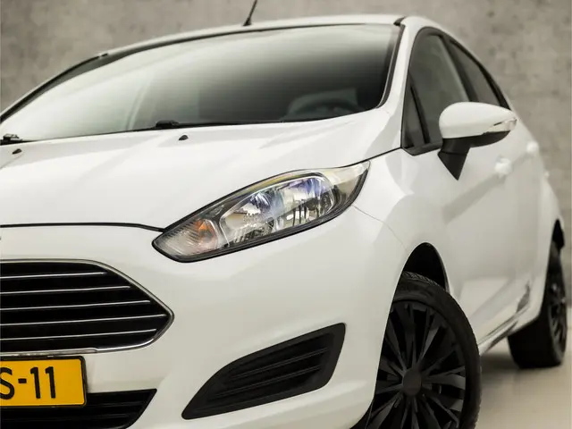 Ford Fiesta 1.0 Sport 2015 Benzine 29
