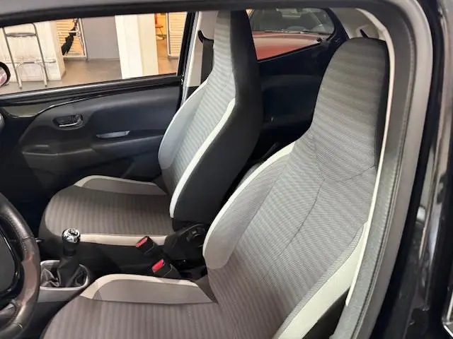 Toyota Aygo 1.0 VVT-i x-joy 2020 Benzine 13