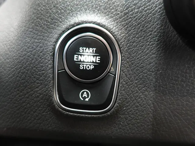 Mercedes-Benz Sprinter 140pk Automaat L2H1 2021 Diesel 23