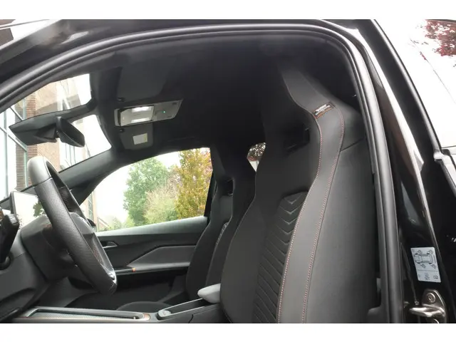 CUPRA Born Performance Limited 82 kWh 2024 Elektrisch 10