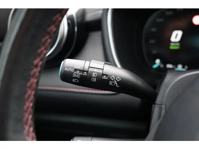 MG EHS 1.5 TGDI Luxury 2022 Hybride Benzine 20