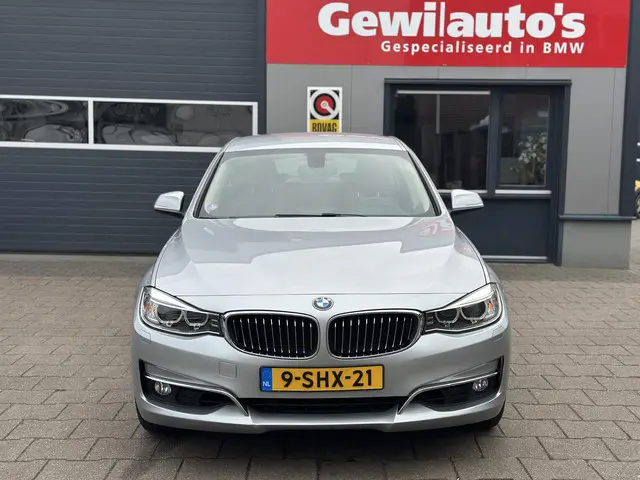 BMW 3 Serie Gran Turismo 320i Luxury Line 2013 Benzine 20