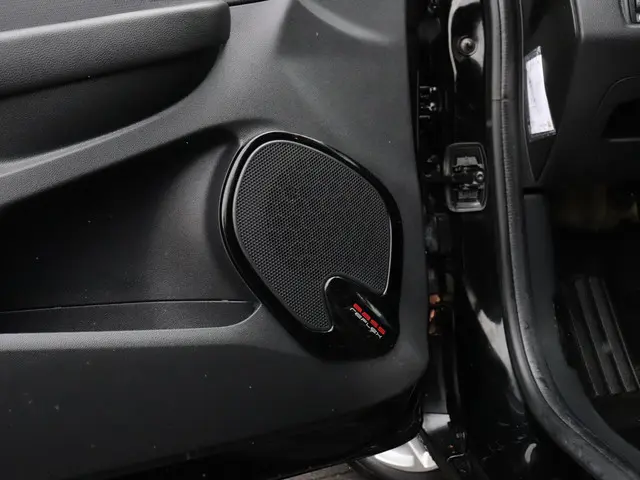 Renault Clio Estate 0.9 TCe Limited 2018 Benzine 16