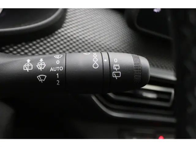 Dacia Sandero 1.0 TCe 90 Comfort 2022 Benzine 32