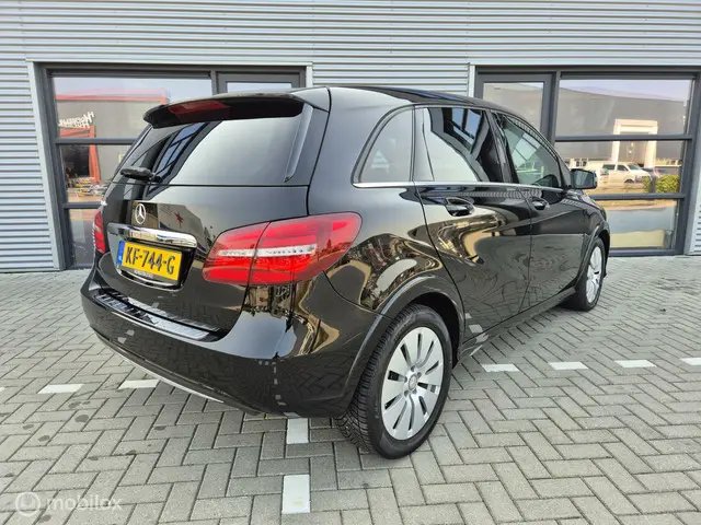 Mercedes-Benz B-Klasse 250 e 2016 Elektrisch 4