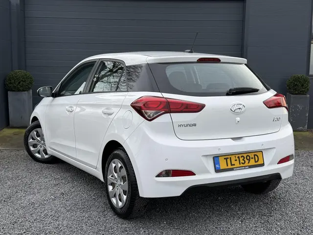 Hyundai i20 1.0 T-GDI Comfort 2018 Benzine 5