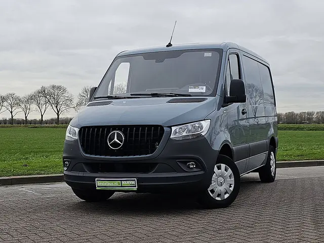 Mercedes-Benz Sprinter 211 2023 Diesel