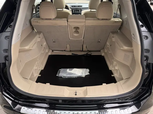 Nissan X-Trail ROGUE 2.5 Automaat 2014 Benzine 9