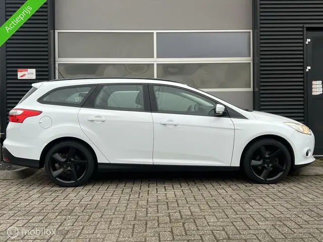 Ford Focus Wagon 1.0 EcoBoost Trend 2012 Benzine 5