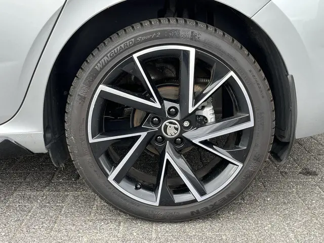 Škoda Scala 1.0 TSI Automaat Monte Carlo 2023 Benzine 28