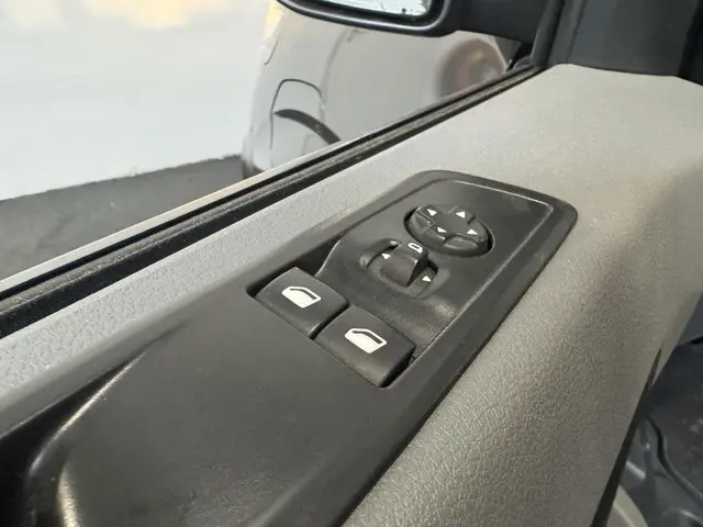 Opel Vivaro-e L3H1 Edition 75 kWh 2022 Elektrisch 4