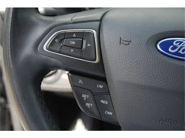 Ford C-MAX 1.0 EcoBoost 125PK Titanium 2016 Benzine 15