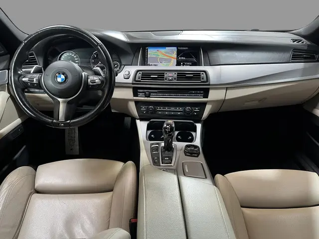 BMW 5 Serie M550xd 2014 Diesel 7