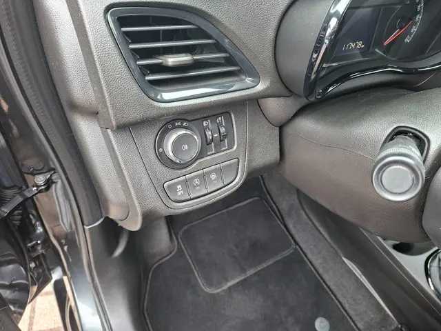 Opel KARL 1.0 ecoFLEX Edition Airco Cruise 2018 Benzine 19
