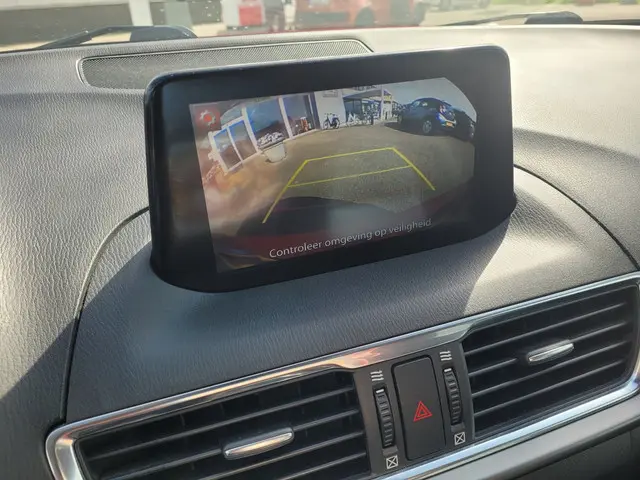 Mazda 3 2.0 SkyActiv-G 120 SkyLease 2017 Benzine 22