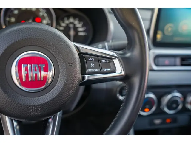 Fiat 124 Spider 1.4 MultiAir Turbo 2017 Benzine 22