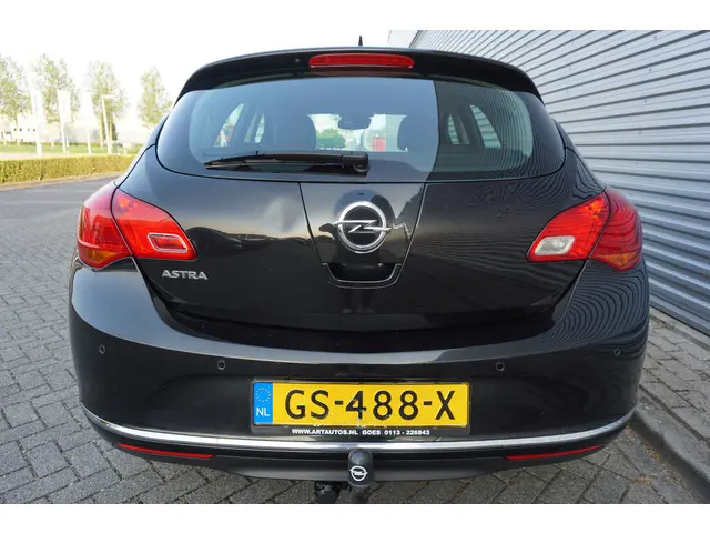 Opel Astra 1.4 Turbo Blitz 2015 Benzine 7
